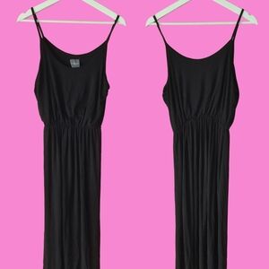 Black Sleeveless Maxi Dress